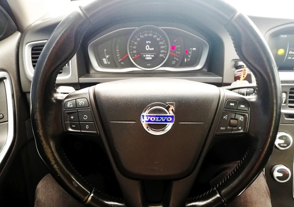 Volvo S60 cena 44900 przebieg: 123624, rok produkcji 2015 z Rzgów małe 172